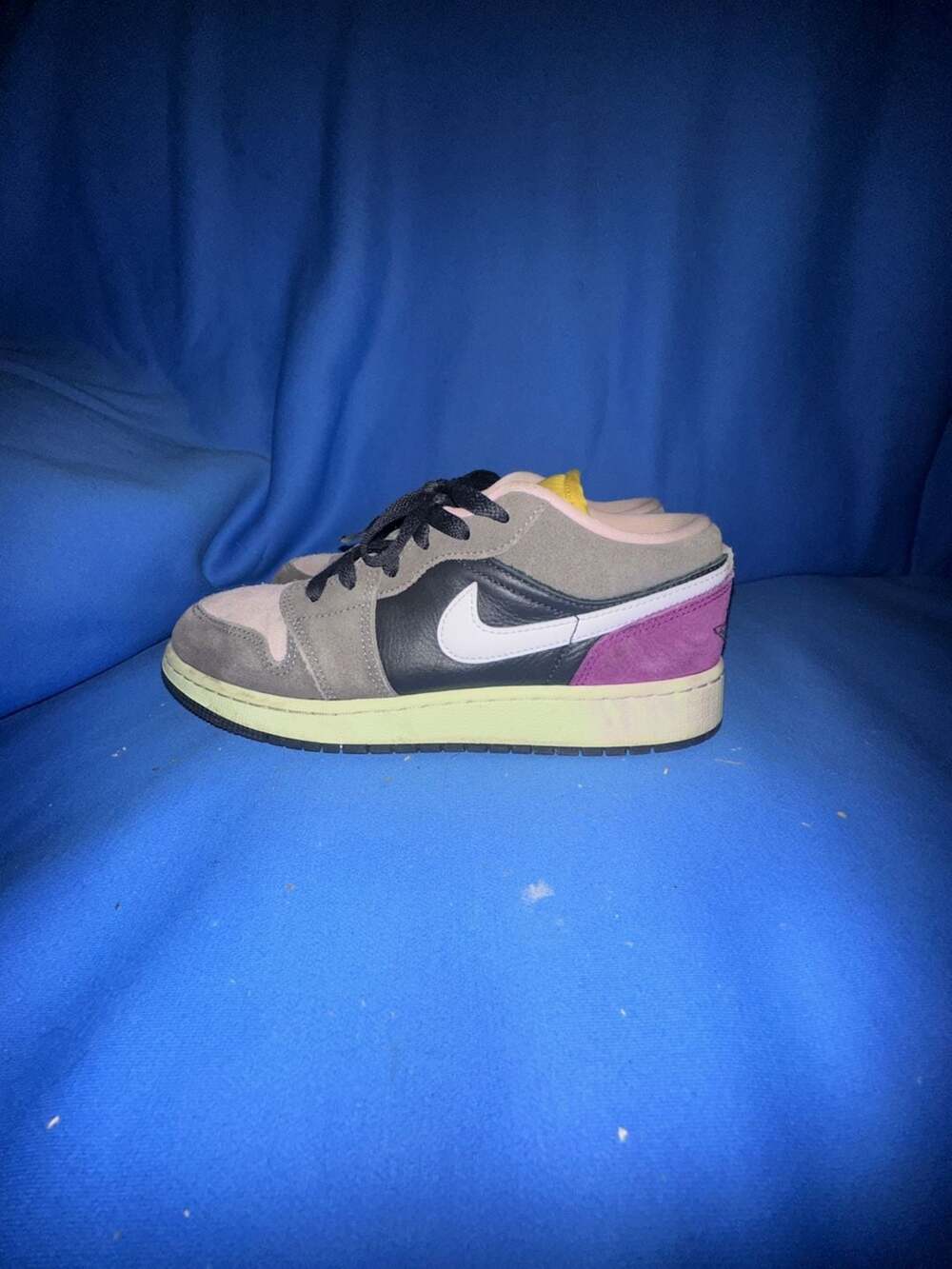 Air Jordan 1 Low SE 'Tokyo Bio Hack' Sneakers (HQ2010-005) Y 5.5